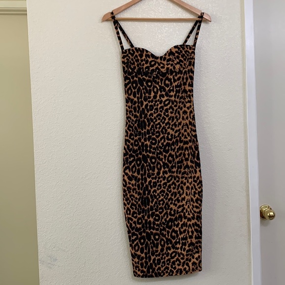 PRETTYLITTLETHING Leopard Print Strappy Cup Detail Midi Dress Sz 2 - Picture 3 of 11